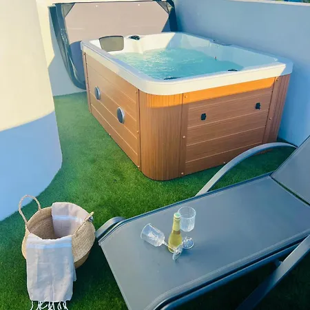 Emerald Plaza * Κοραλέχο