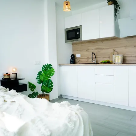 Emerald Plaza Κοραλέχο